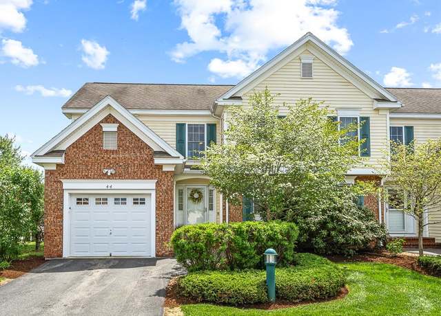 Property at 4 Merlot Ct #4, Concord, NH 03303, 3 beds, 2.5 baths