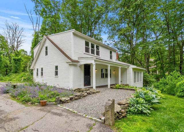 Property at 129 Haverhill Rd, East Kingston, NH 03827, 3 beds, 1.5 baths
