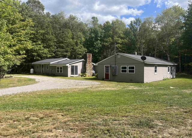 Property at 256 Center Rd, Goshen, NH 03752, 4 beds, 2 baths