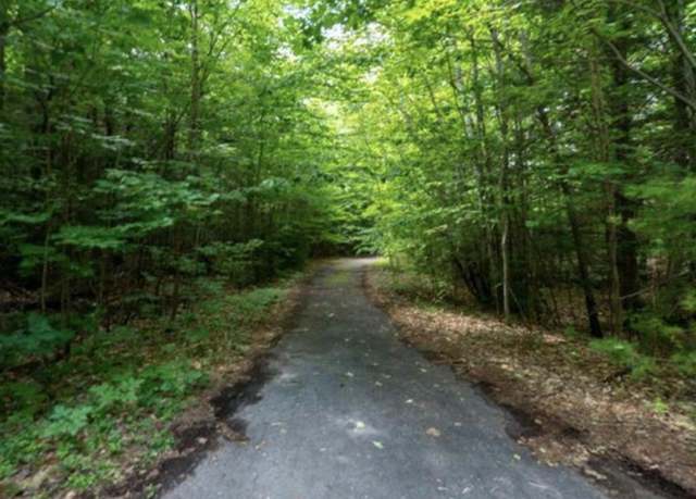 Property at 9 Mast Ln, New Hampton, NH 03256