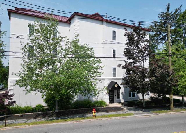 Property at 96 River Rd #205, Manchester, NH 03104, 2 beds, 1 bath