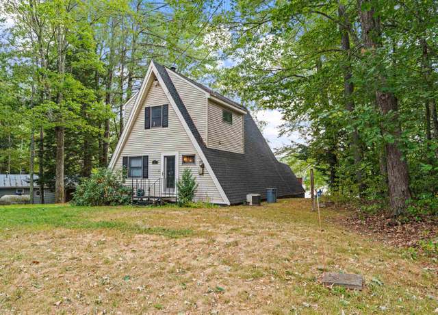 Property at 67 New Hampshire Dr, Webster, NH 03303, 2 beds, 2 baths