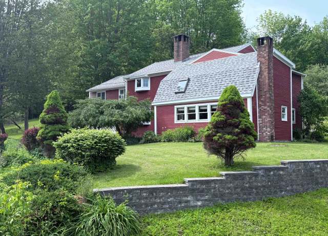 Property at 904 Moscow Rd, Stowe, VT 05672, 5 beds, 4 baths