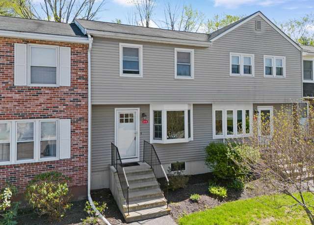 Property at 1-4 Oakwood Ln #4, Goffstown, NH 03045, 2 beds, 1.5 baths