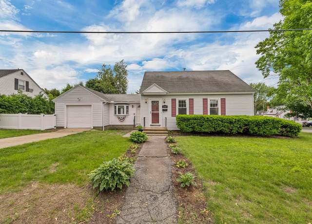 Property at 190 Anthony St, Manchester, NH 03103, 3 beds, 1 bath