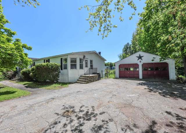 Property at 10 Fifield St, Concord, NH 03303, 3 beds, 2 baths
