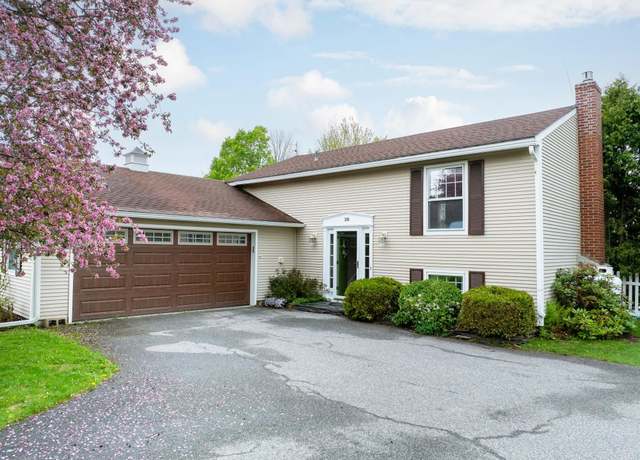 Property at 26 Cherrywood Dr, Barre Town, VT 05641, 3 beds, 2.5 baths