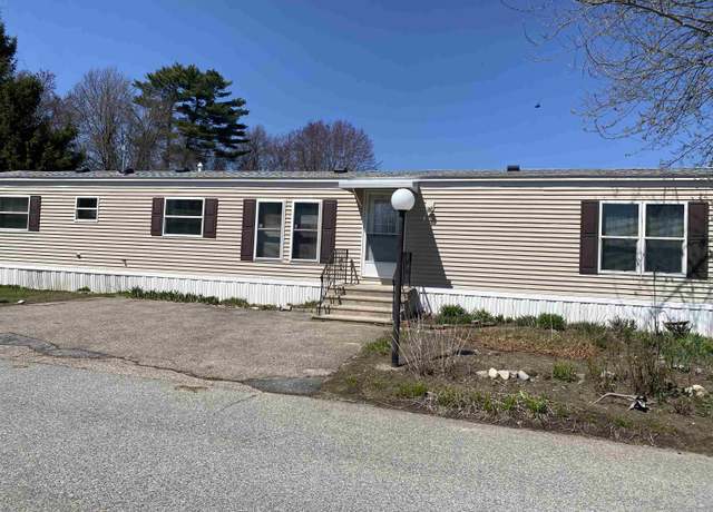 Property at 98 Lillian Ave, Seabrook, NH 03874, 2 beds, 1 bath