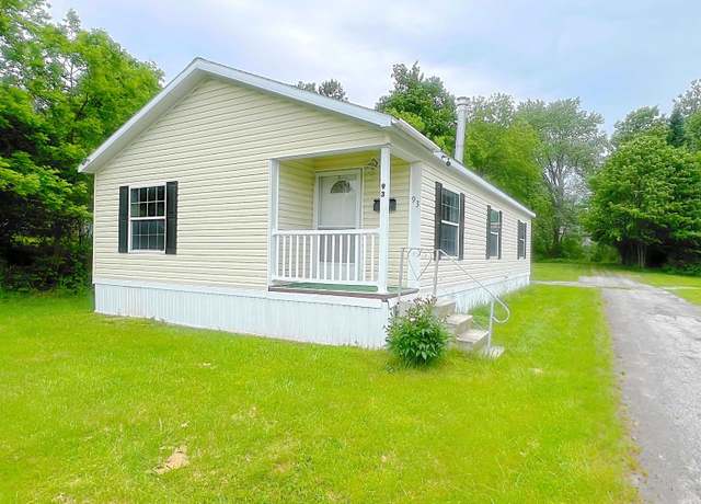 Property at 93 Jackson Ave, Rutland City, VT 05701, 2 beds, 2 baths