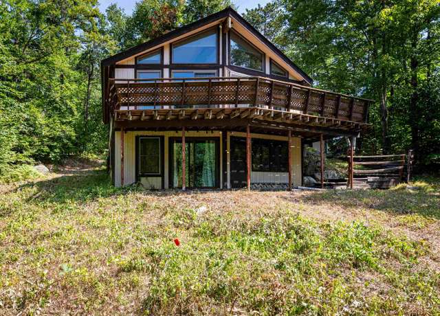 Property at 115 Amethyst Hill Rd, Conway, NH 03860, 4 beds, 2 baths