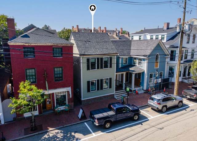 Property at 99 Daniel St, Portsmouth, NH 03801, 2 beds, 2.5 baths