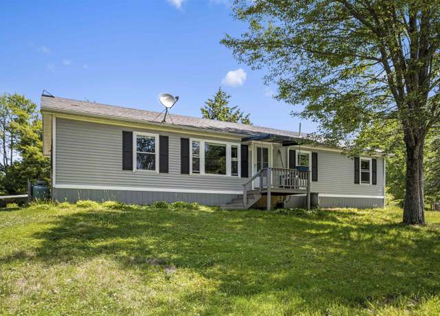 Property at 82 Spruce Dr, Tuftonboro, NH 03816, 3 beds, 2 baths