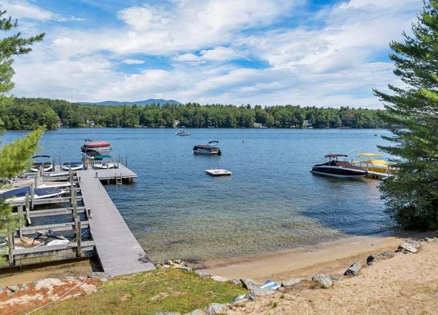 Property at 10 Woodridge Rd, Moultonborough, NH 03254, 2 beds, 2 baths