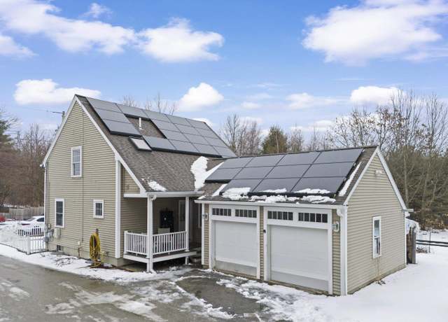 Property at 61 Pennichuck St Unit B, Nashua, NH 03064, 3 beds, 3 baths