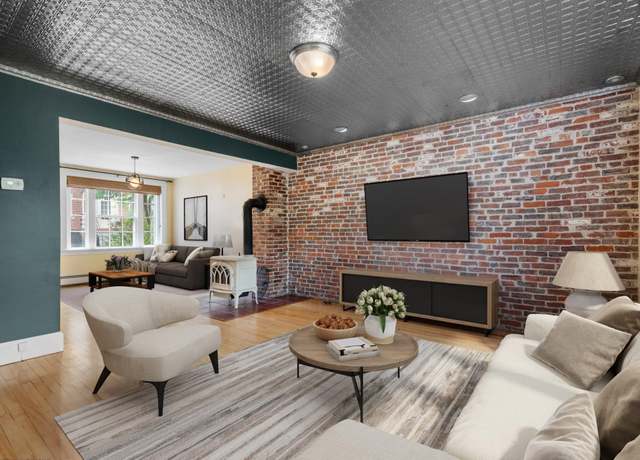 Property at 647 Canal St, Manchester, NH 03101, 3 beds, 1.5 baths