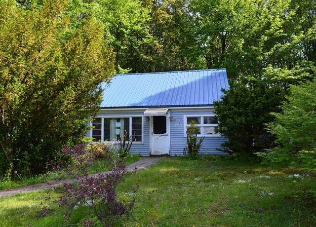 Property at 229 Academy Rd, Pembroke, NH 03275, 2 beds, 1 bath