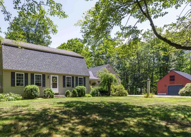 Property at 195 South Rd, Hopkinton, NH 03229, 3 beds, 1.5 baths