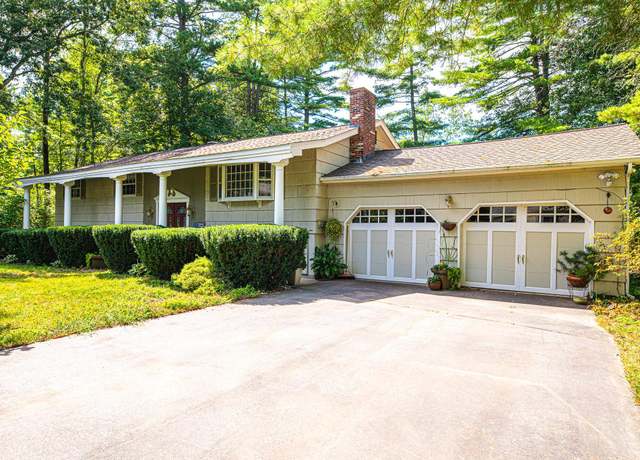 Property at 12 Fernwood Dr, Merrimack, NH 03054, 5 beds, 3 baths
