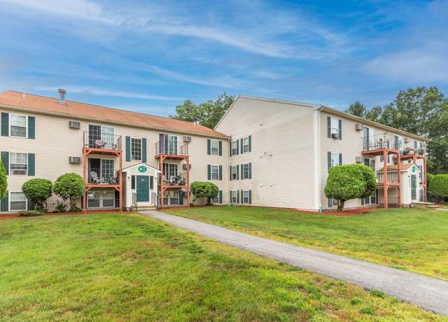 Property at 2007 White Cedar Blvd, Portsmouth, NH 03801, 2 beds, 1 bath