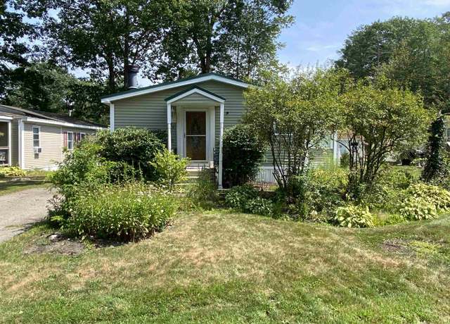 Property at 32 Lindenshire Ave, Exeter, NH 03833, 2 beds, 2 baths