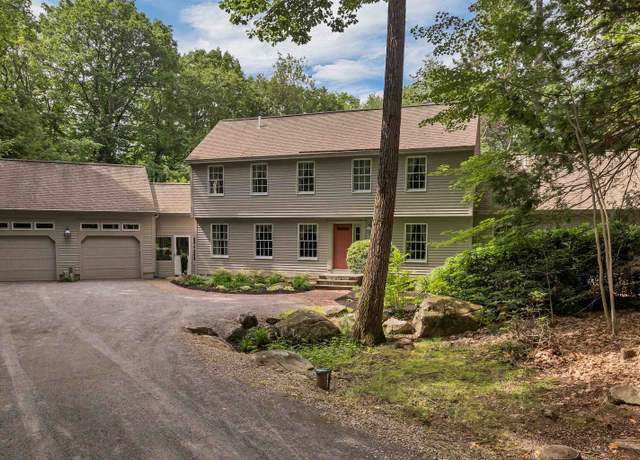 Property at 28 Spruce Rd, Wolfeboro, NH 03894, 3 beds, 3.5 baths