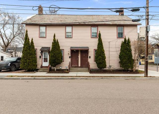 Property at 31 West Ln, Winooski, VT 05404, 10 beds, 4 baths