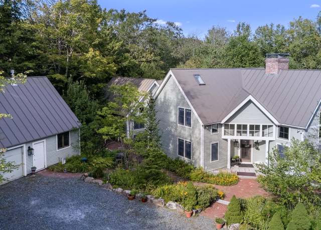 Property at 45 Bright Slope Way, Grantham, NH 03753, 4 beds, 4.5 baths