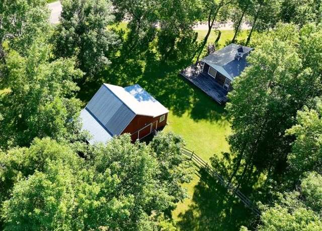 Property at 14 Ferry Rd, South Hero, VT 05486, 3 beds, 2 baths