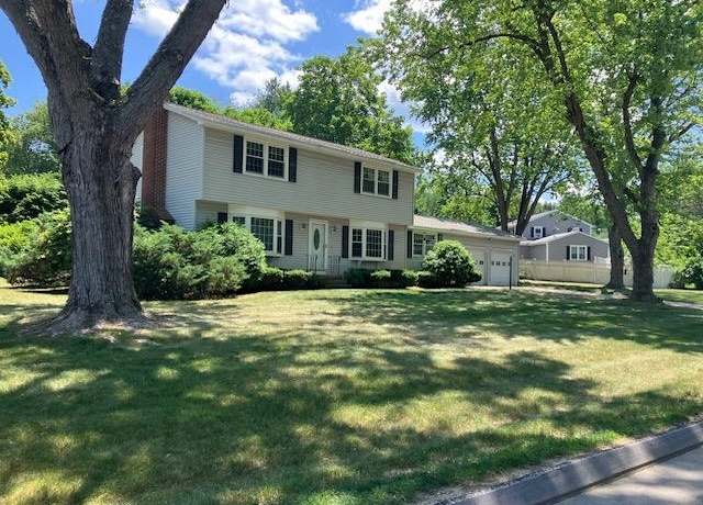 Property at 18 Vieckis Dr, Nashua, NH 03062, 4 beds, 1.5 baths
