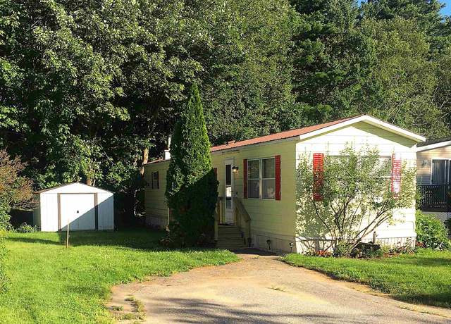 Property at 19 Winter St, Belmont, NH 03220, 2 beds, 1 bath