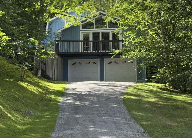 Property at 576 Agassiz St, Bethlehem, NH 03574, 4 beds, 1.5 baths