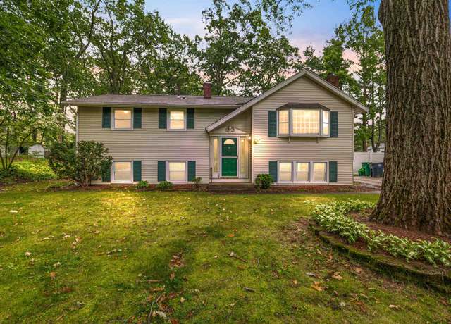 Property at 3 Custom St, Nashua, NH 03062, 4 beds, 2 baths