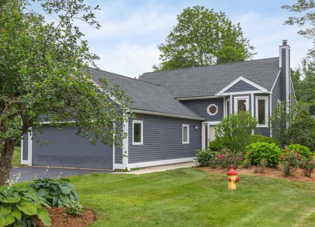 Property at 135 Chase Way, Manchester, NH 03104, 3 beds, 2.5 baths