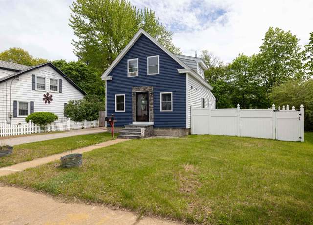 Property at 25 Linden St, Rochester, NH 03867, 3 beds, 2 baths