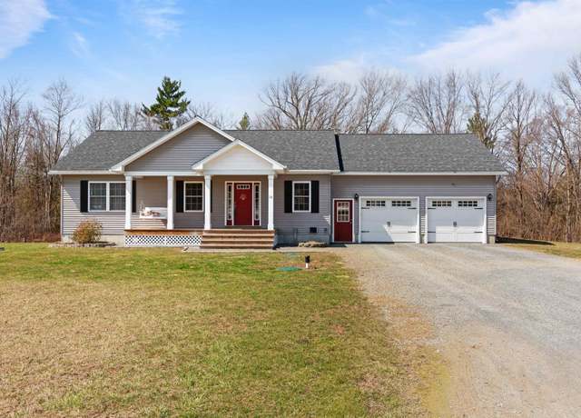 Property at 16 Kellogg Rd, Swanton, VT 05488, 3 beds, 2 baths