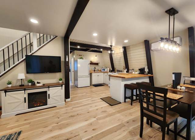 Property at 64 Dalton Dr, Barnstead, NH 03225, 3 beds, 1.5 baths