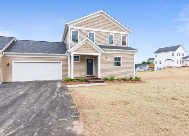 Property at 15 Dogwood Cir Unit 15L Gray, Milton, VT 05468, 3 beds, 2.5 baths
