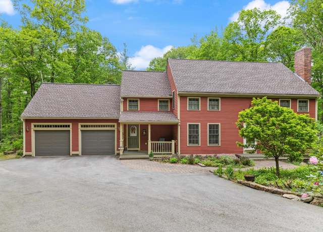 Property at 13 Potanipo Hill Rd, Brookline, NH 03033, 3 beds, 2.5 baths
