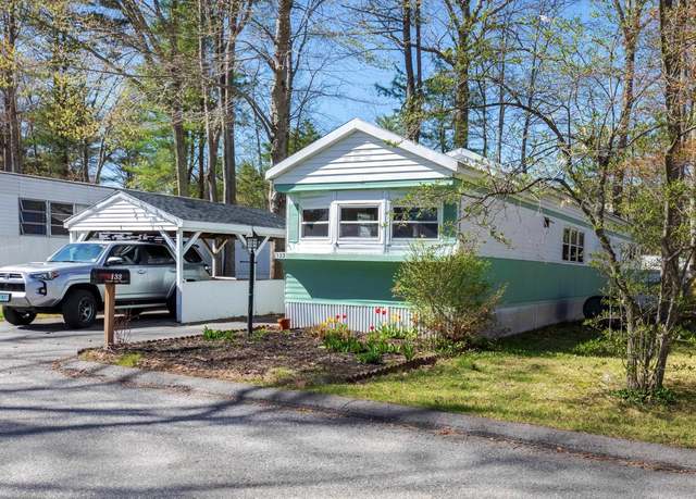Property at 133 Robin Hood Dr, Exeter, NH 03833, 2 beds, 1.5 baths