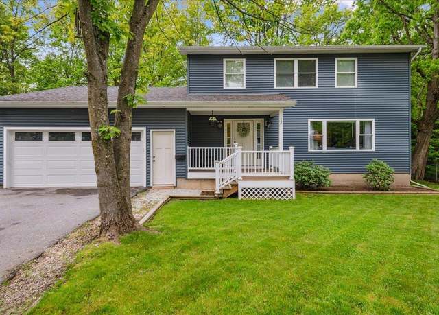 Property at 12 Briar Ln, Essex Junction, VT 05452, 3 beds, 2.5 baths