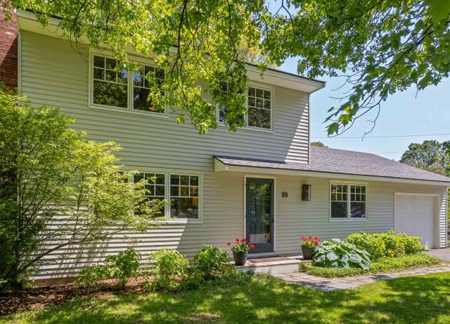 Property at 10 Curtiss Rd, Hanover, NH 03755, 3 beds, 2 baths