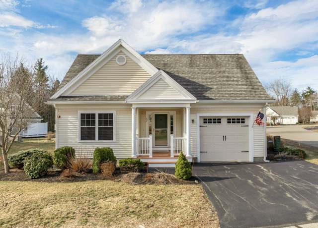 Property at 37 Birch Cir, Brentwood, NH 03833, 2 beds, 2 baths