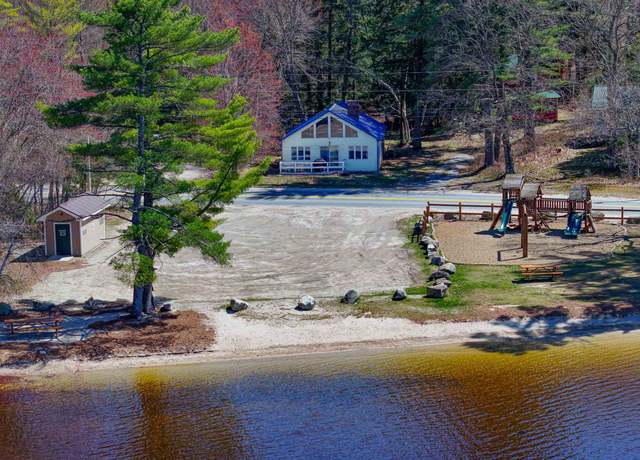 Property at 676 S High St, Bridgton, ME 04009, 3 beds, 1 bath