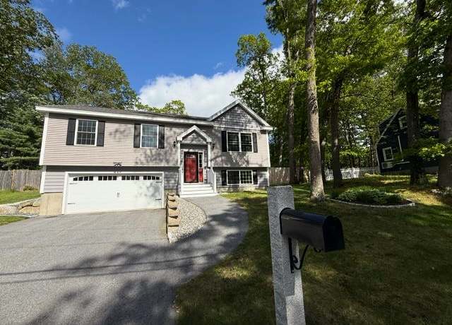 Property at 383 Pickering St, Manchester, NH 03104, 3 beds, 2.5 baths