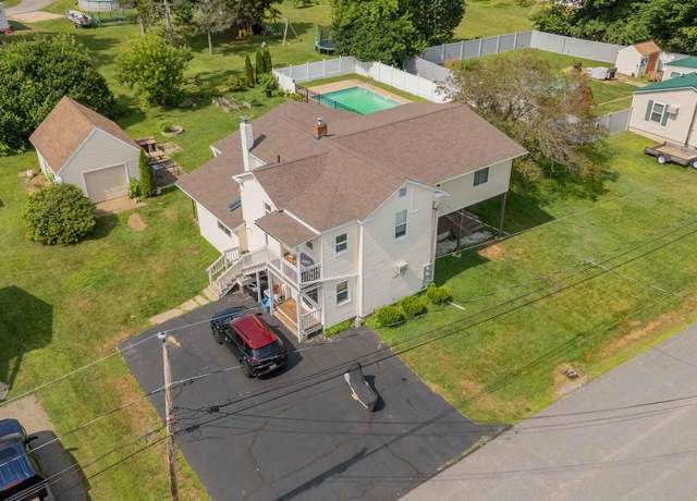 Property at 14 Chesley Ave, Somersworth, NH 03878, 5 beds, 2 baths