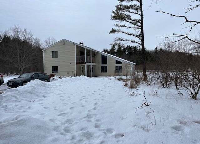 Property at 133 Stratham Heights Rd, Stratham, NH 03885, 3 beds, 2.5 baths