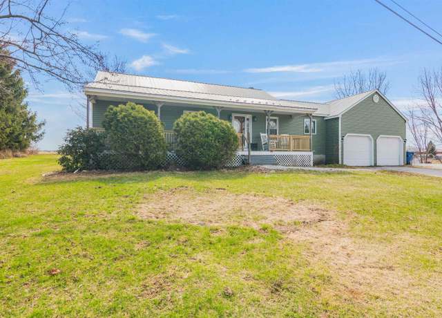 Property at 351 Lakewood Dr, Swanton, VT 05488, 3 beds, 2 baths