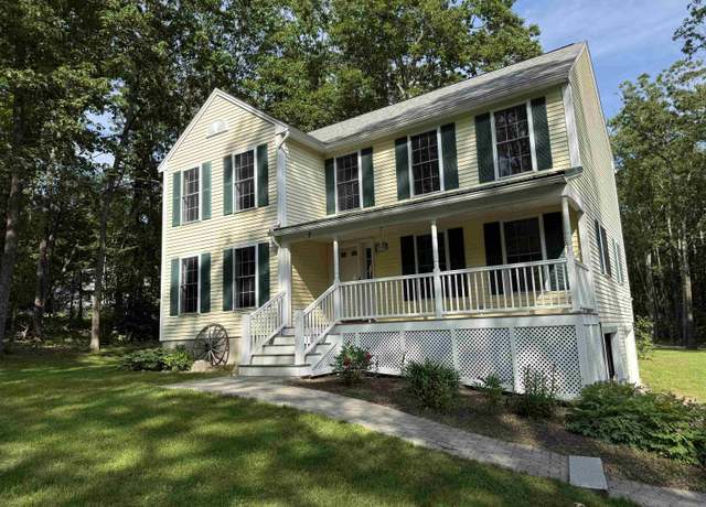 Property at 7 Prevere Rd, Raymond, NH 03077, 3 beds, 2.5 baths