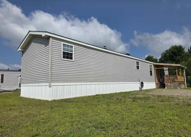 Property at 12 Crowe View Dr, Littleton, NH 03561, 2 beds, 2 baths