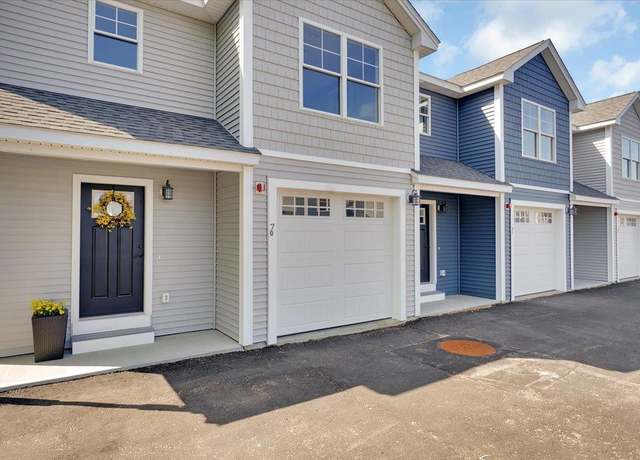 Property at 5 Dumaine Ave Unit C, Nashua, NH 03063, 3 beds, 2.5 baths